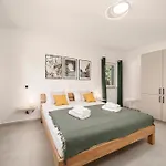 Mia - Moderne Oase Mit Meerblick Und Pool Daire *