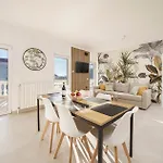 Mia - Moderne Oase Mit Meerblick Und Pool Vodice