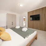 Mia - Moderne Oase Mit Meerblick Und Pool * Vodice