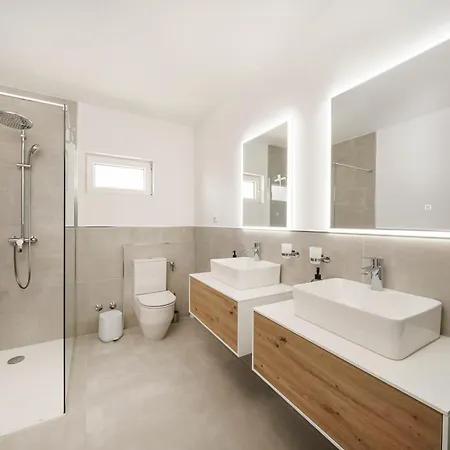 Apartment Mia - Moderne Oase Mit Meerblick Und Pool *