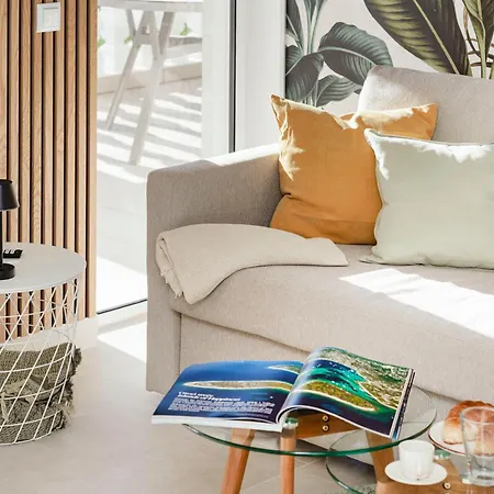 Apartment Mia - Moderne Oase Mit Meerblick Und Pool Vodice