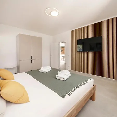 Mia - Moderne Oase Mit Meerblick Und Pool * Vodice