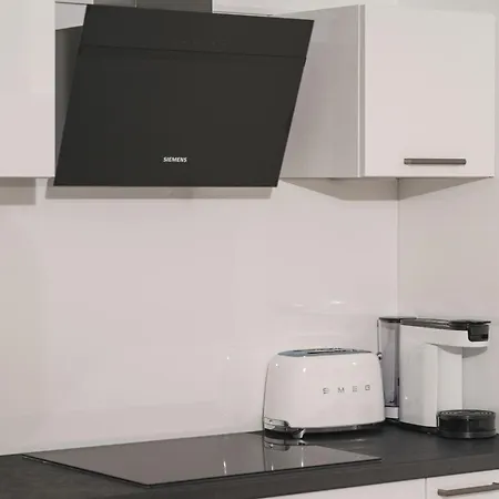 Mia - Moderne Oase Mit Meerblick Und Pool 公寓 *