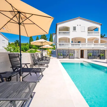 Apartamento Mia - Moderne Oase Mit Meerblick Und Pool *