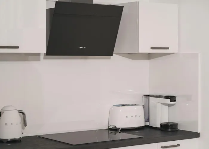 Mia - Moderne Oase Mit Meerblick Und Pool Apartamento *