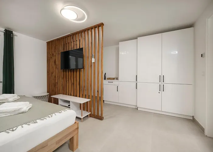 Apartamento Mia - Moderne Oase Mit Meerblick Und Pool