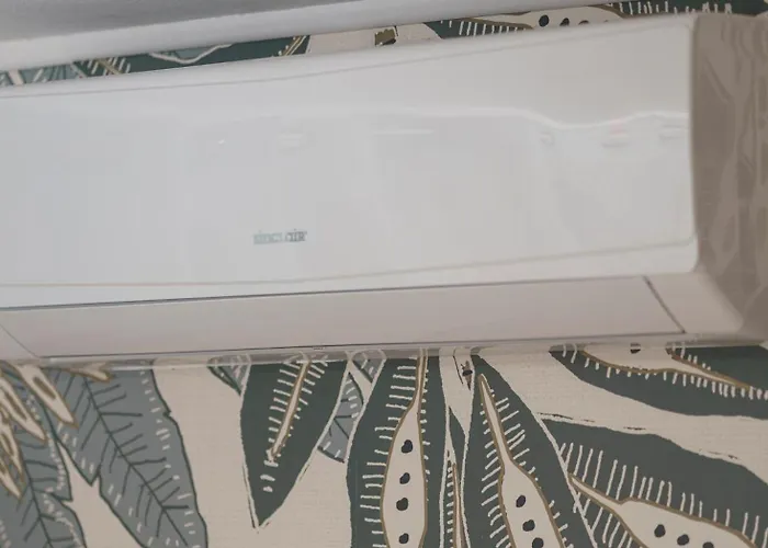 Mia - Moderne Oase Mit Meerblick Und Pool