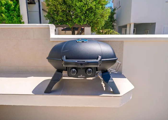 Mia - Moderne Oase Mit Meerblick Und Pool Lägenhet Vodice